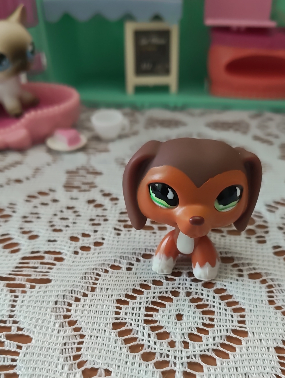 Littlest Pet Shop Brown & Orange Puppy with Green Eyes